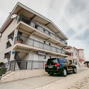  Apartament Apartmani M. Ilesh